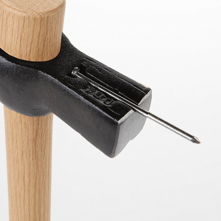 Martillo De Encofrador Con Mango De Madera ALYCO