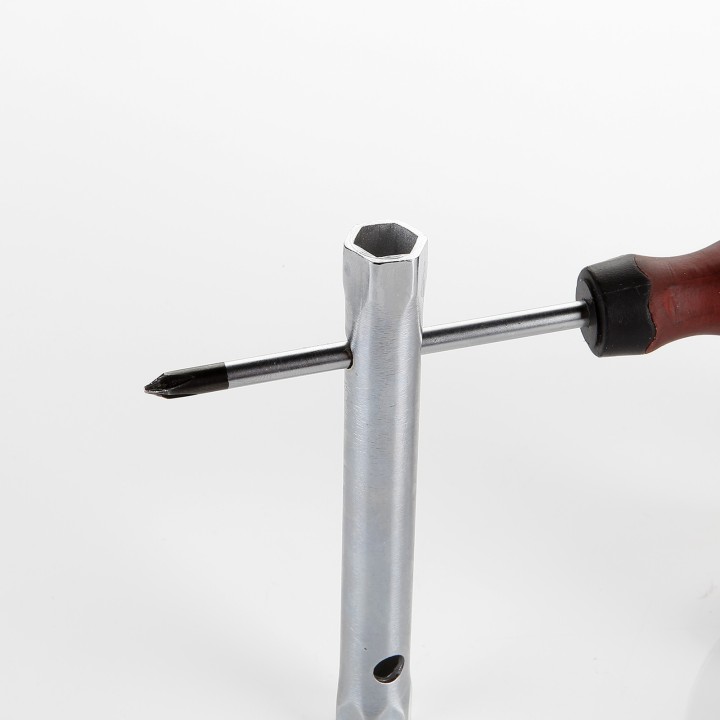 Llave De Tubo De 2 Bocas Estampada ALYCO