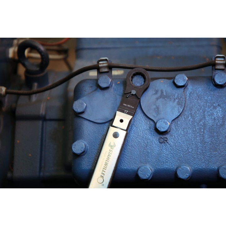 Útiles insertables de anillo con carraca