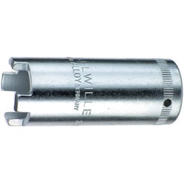 Llave almenada
