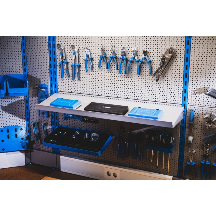 Estante con soportes para el panel frontal - 990SHELF