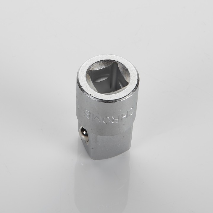 Adaptador para llaves de vaso con acoplamiento hembra de 1/2" y macho 