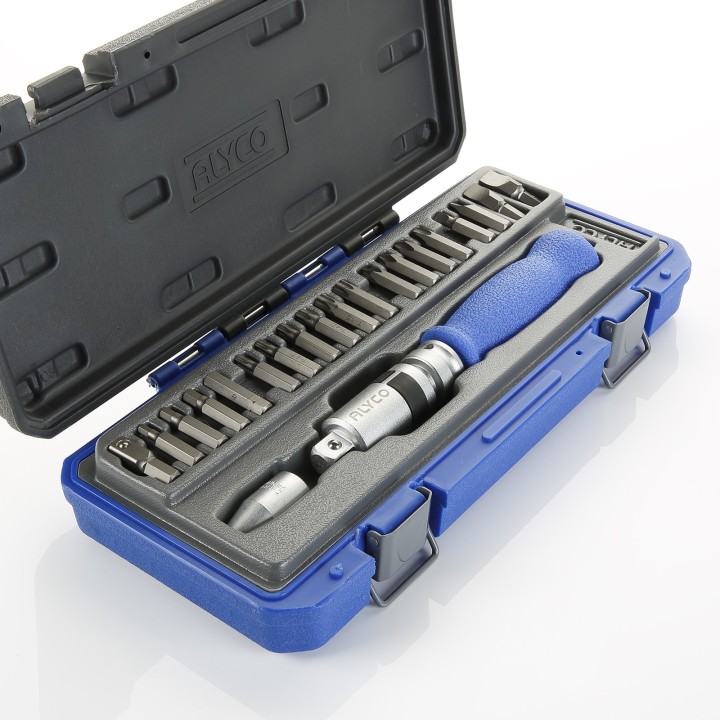Juego De Destornillador De Impacto De 1/2”, Dos adaptadores Y 18 Punta
