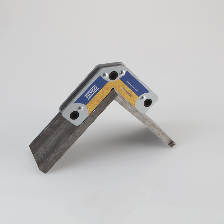 Ángulo Magnético Para Interiores De 75 Mm ALYCO